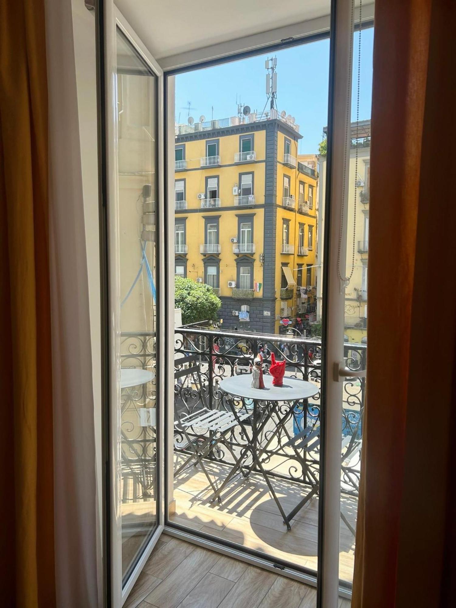 Mia Napoli Bed & Breakfast Dış mekan fotoğraf